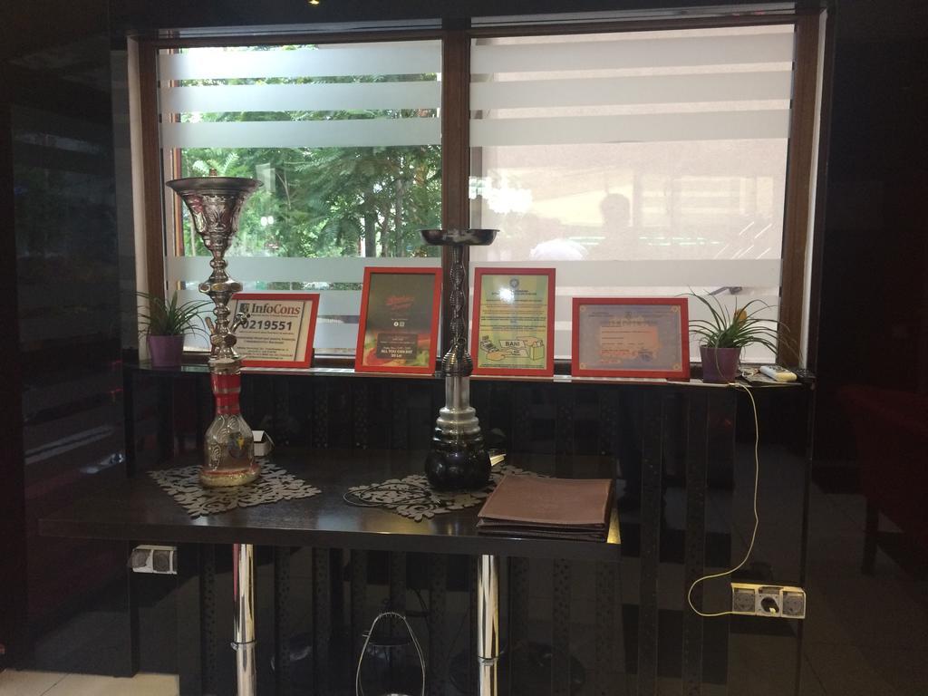 Byblov Boutique